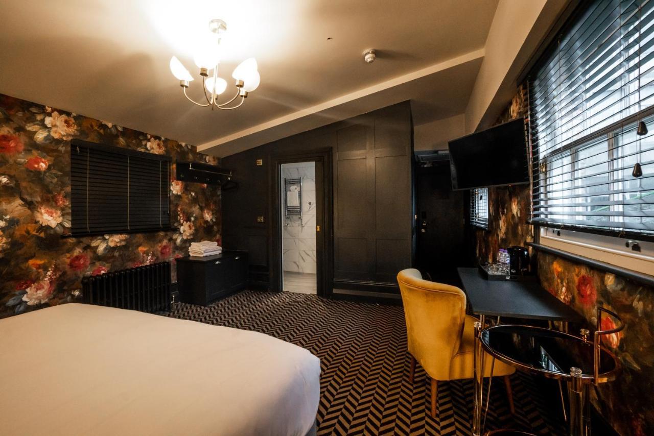 Lock And Key Boutique - Duke Street Hotel
